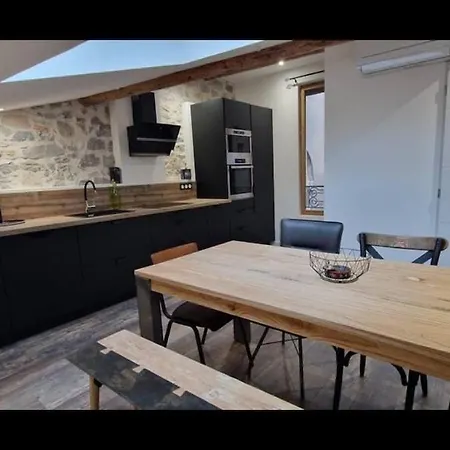 Apartment Votre Loft Aux Halles De Sete